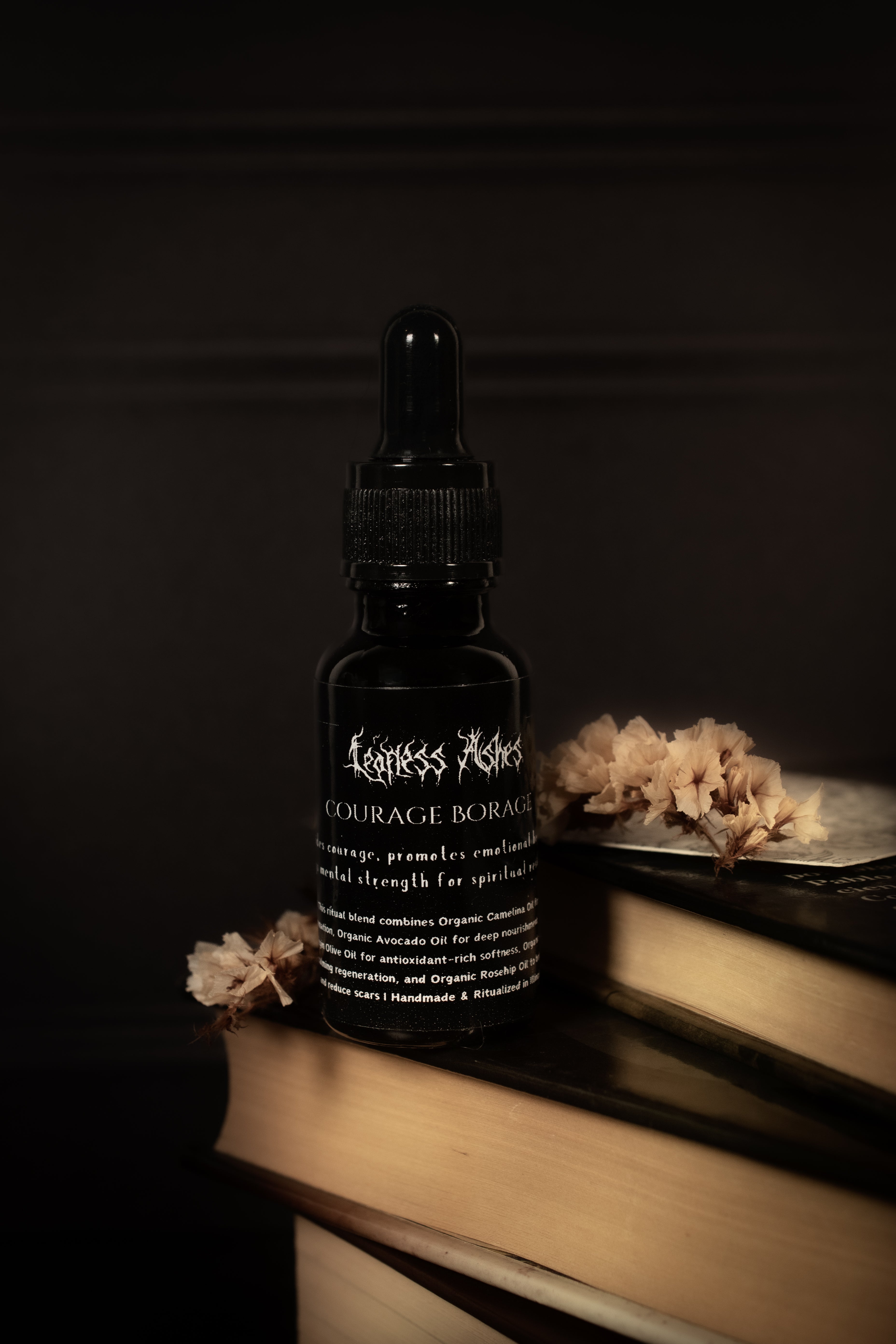 Strength and courage ritual oil