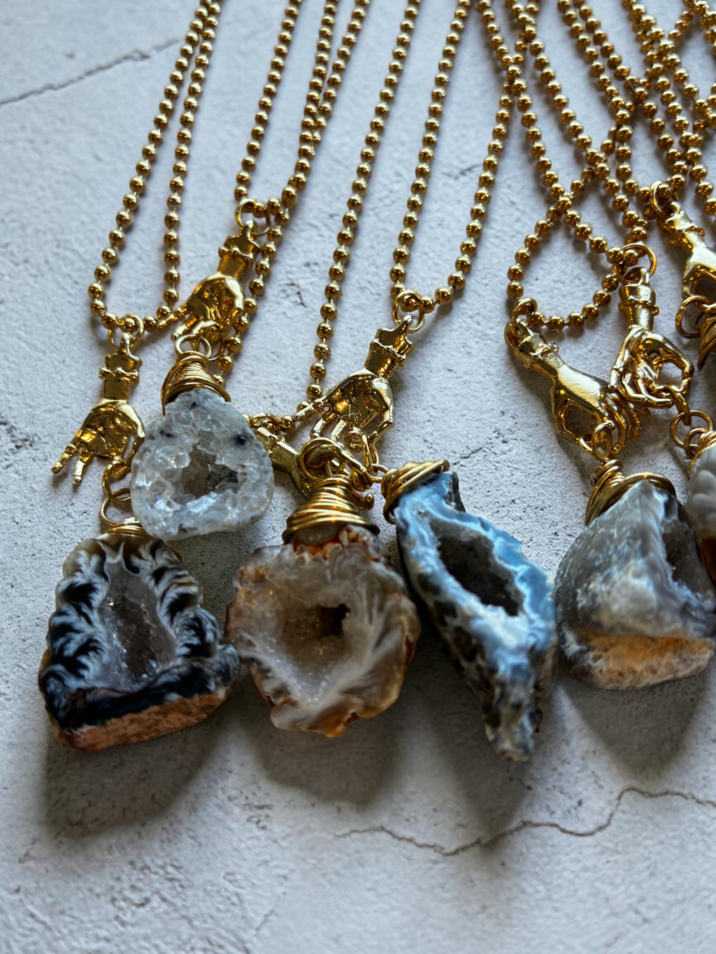 Raw Agate Crystal Pendant Necklace with Gold (Stainless Steel) Hand Charm