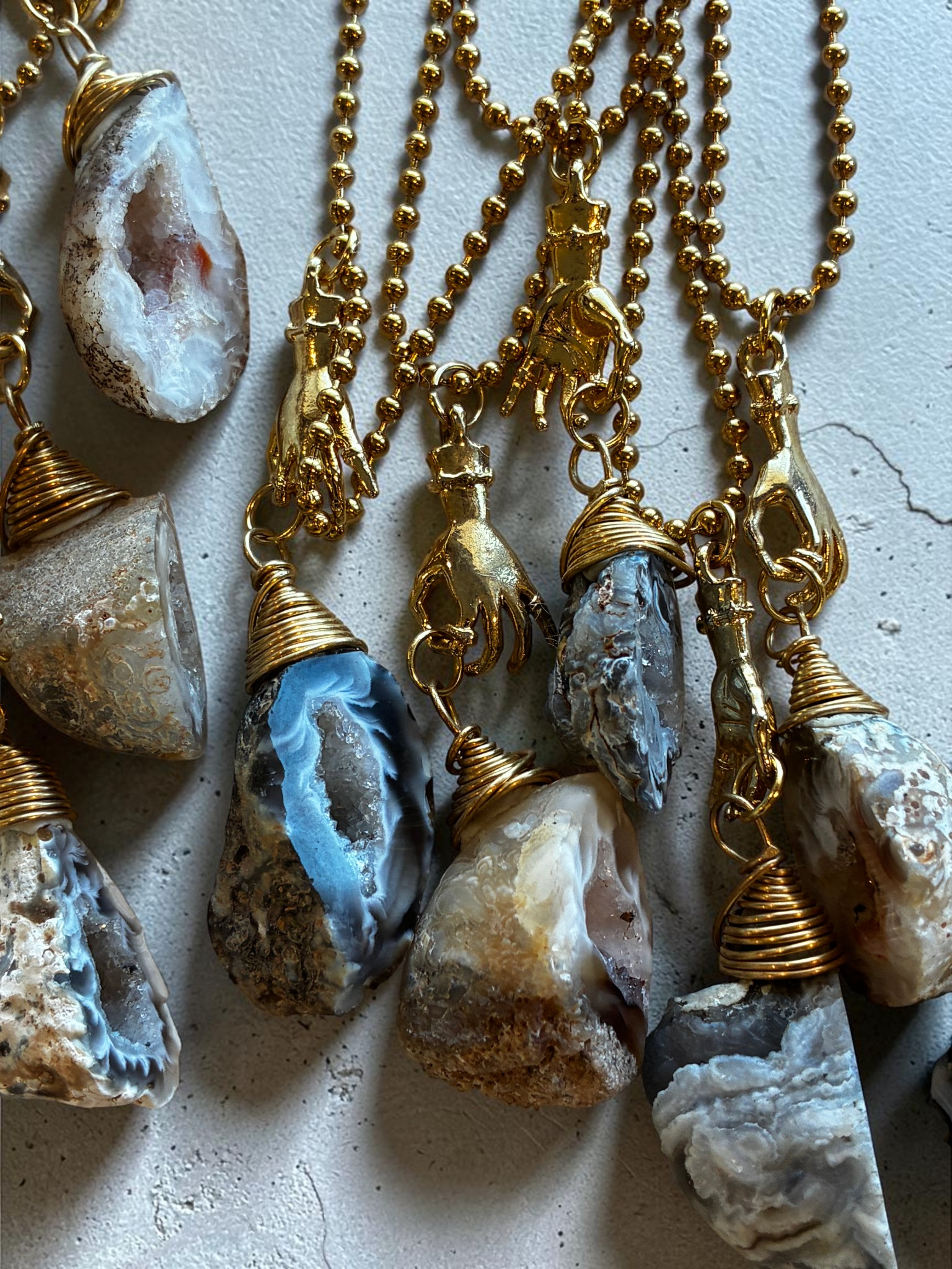 Raw Agate Crystal Pendant Necklace with Gold (Stainless Steel) Hand Charm