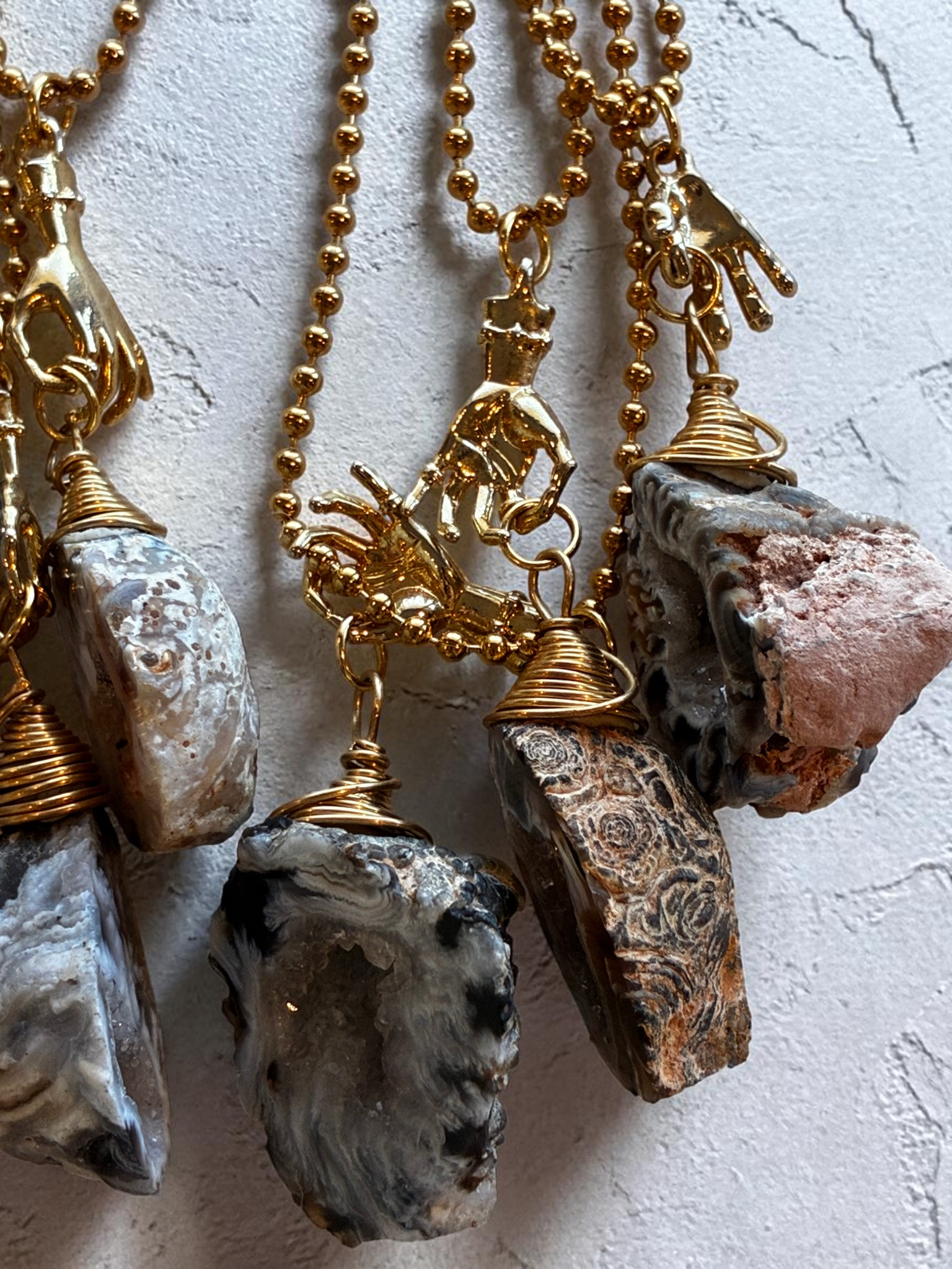 Raw Agate Crystal Pendant Necklace with Gold (Stainless Steel) Hand Charm