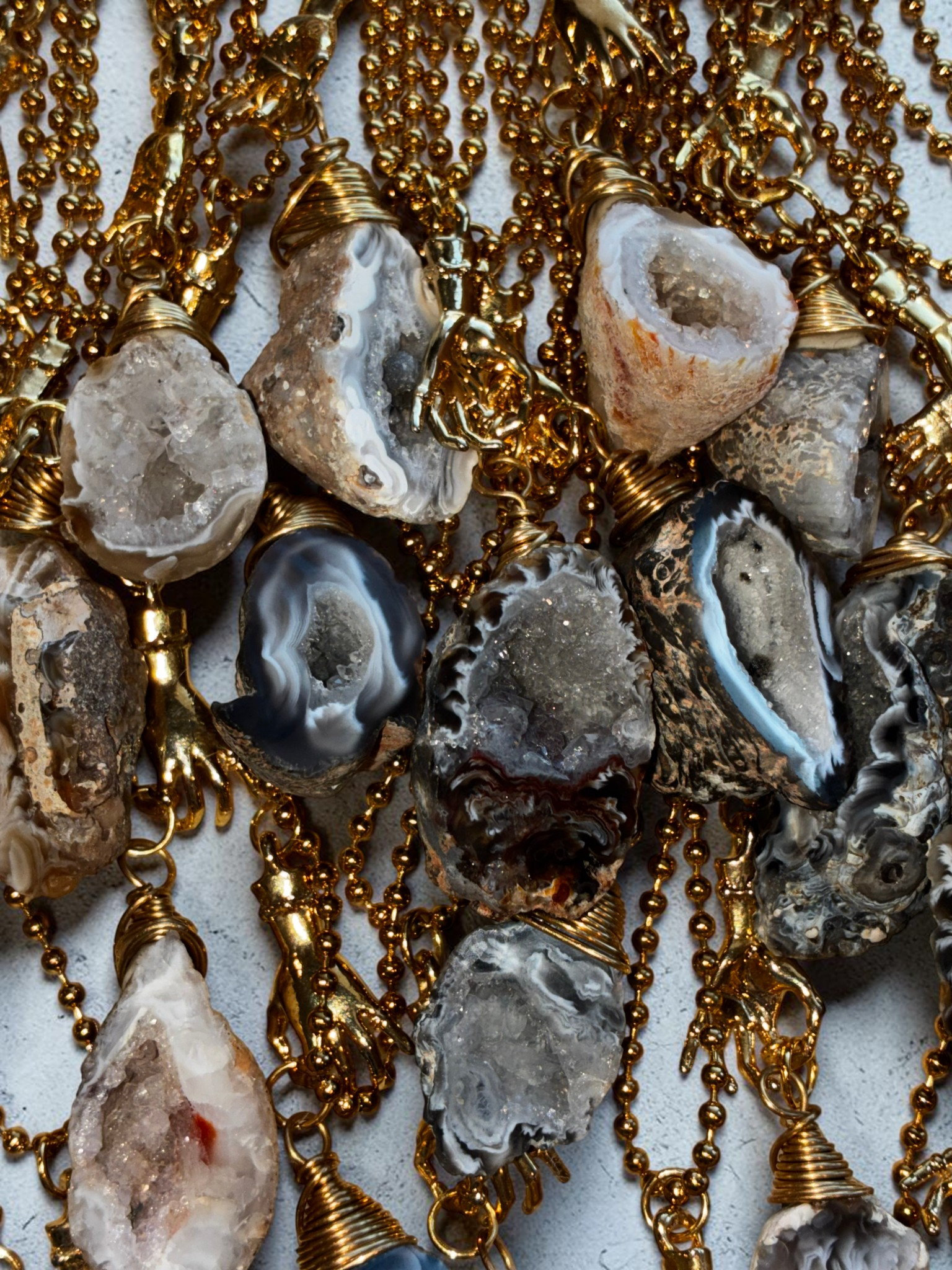 Raw Agate Crystal Pendant Necklace with Gold (Stainless Steel) Hand Charm
