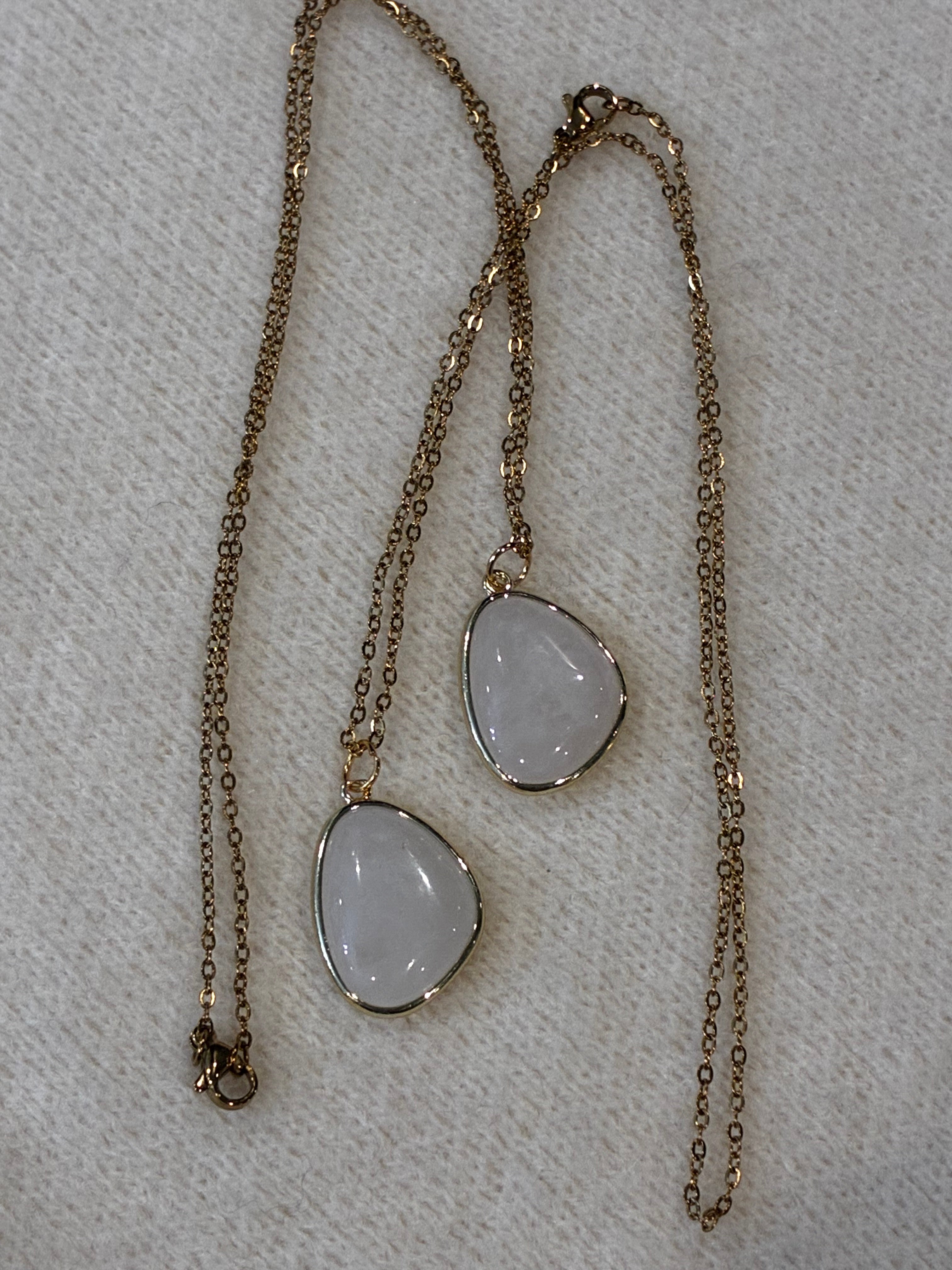 Milky Quartz Necklace – Natural White Gemstone Pendant – Gold Stainless Steel Chain – Clarity, Calm & Energy Cleansing Crystal