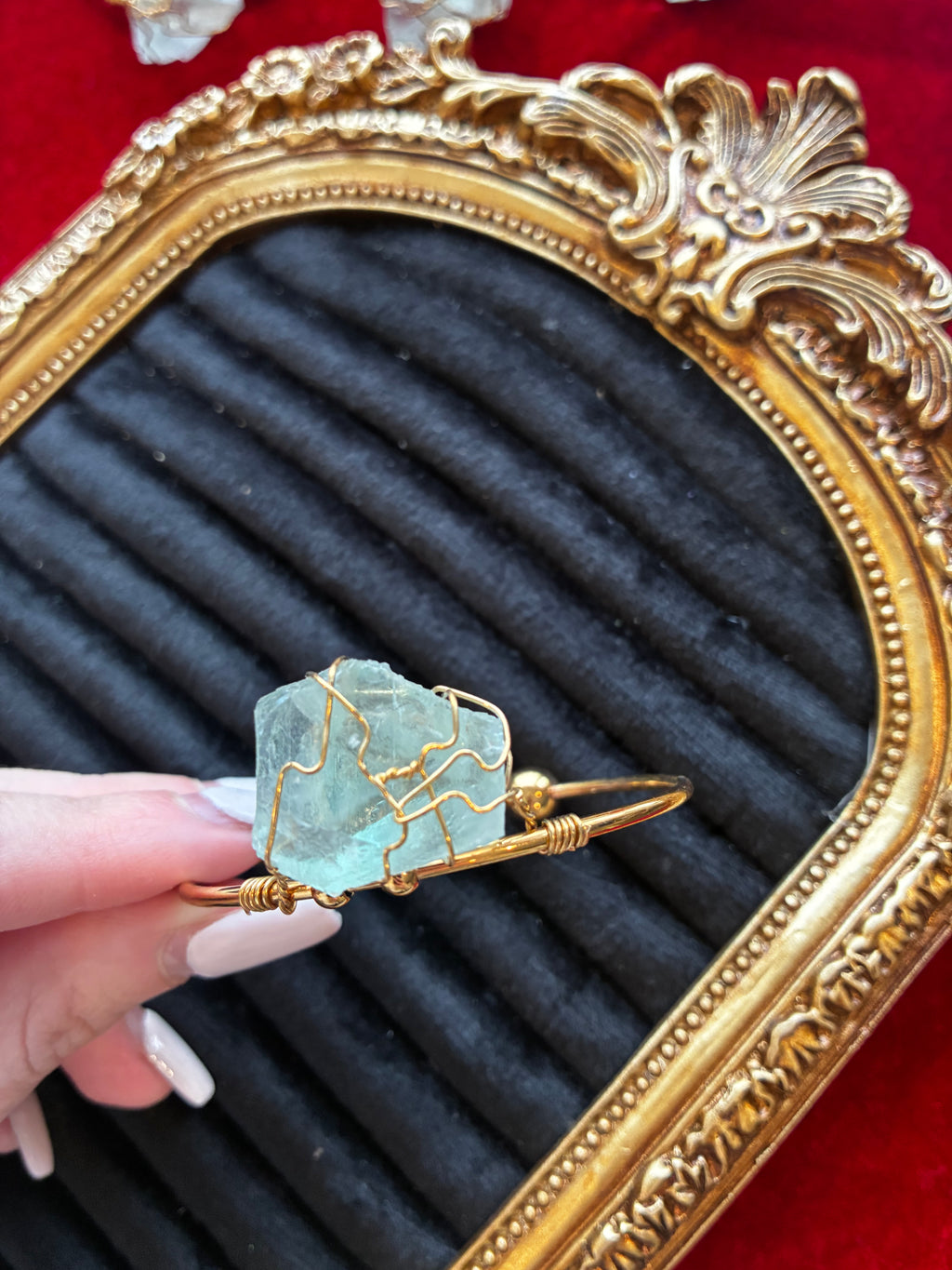 Raw Aquamarine Bracelet – Handmade Stainless Steel Gold Cuff – Natural Rough Gemstone Jewelry for Calm & Clear Communication