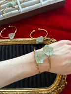 Raw Aquamarine Bracelet – Handmade Stainless Steel Gold Cuff – Natural Rough Gemstone Jewelry for Calm & Clear Communication