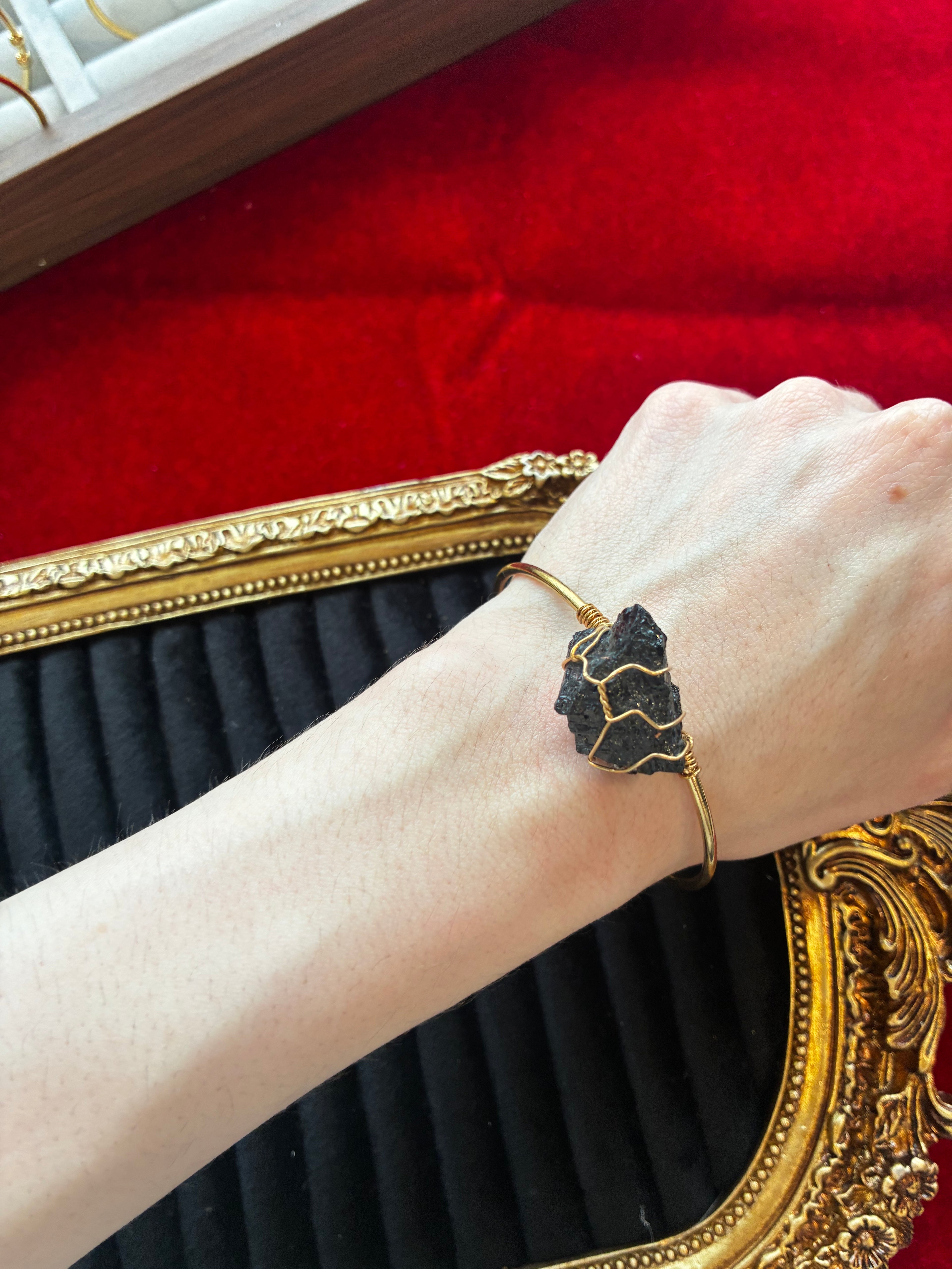 Raw Black Tourmaline Bracelet – Protection Stone Cuff – Gold Stainless Steel Bangle